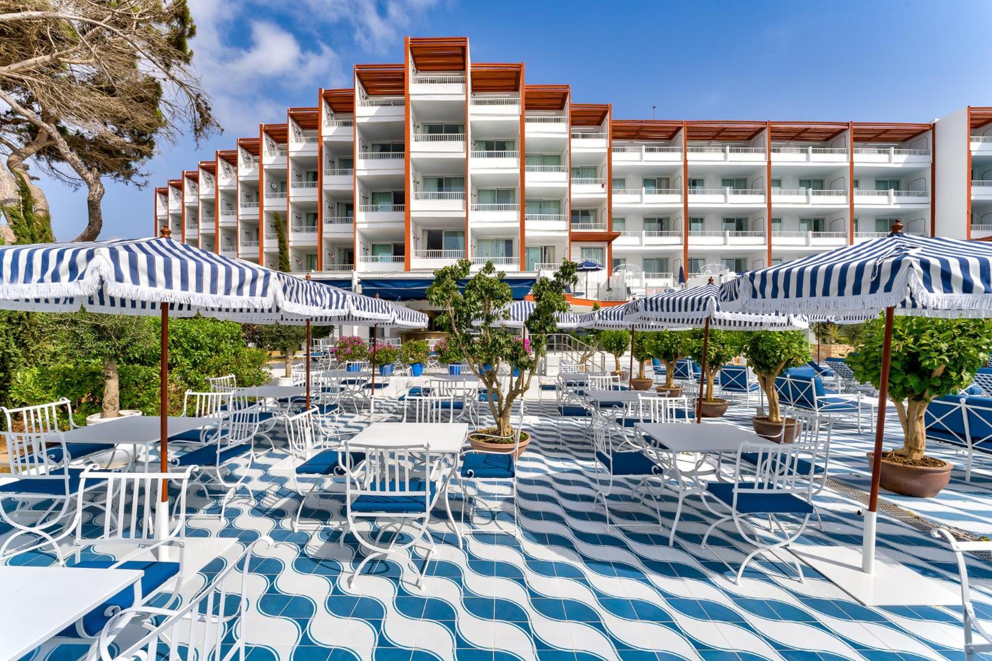 Hotel Mongibello Ibiza (Adults Only) Santa Eularia des Riu Buitenkant foto